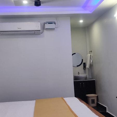 Aadhi Esha Residency Otel Tiruvannāmalai Dış mekan fotoğraf